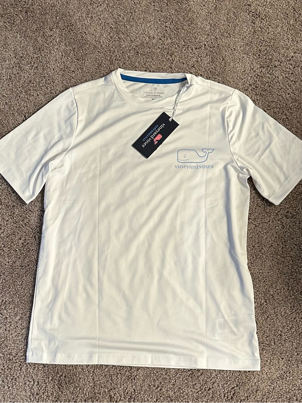 Vineyard Vines White Performance Tee Lt Blue Whale Signature Motif Short Sleeve